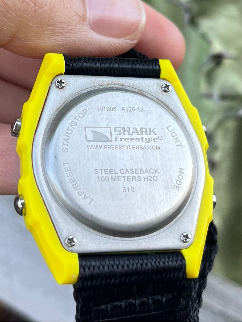 Shark Clip Watch: needs new battery but good to go! π¦ - Picture 5 of 5